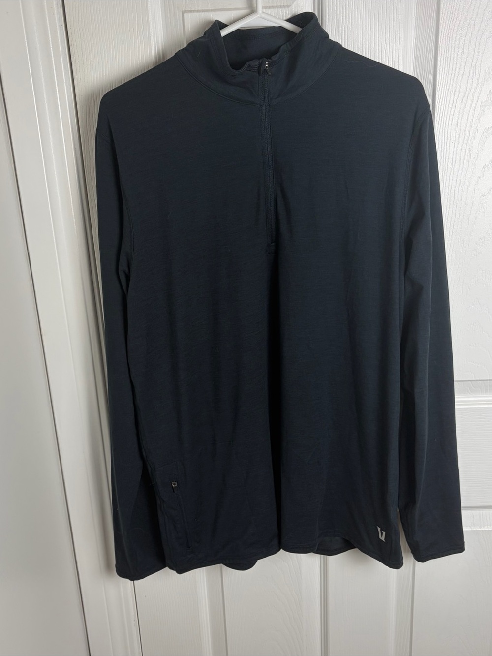 Vuori ease performance half-zip 2.0 pullover men’s large heather ink blue